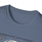 The Analyst Tarot Card T-Shirt